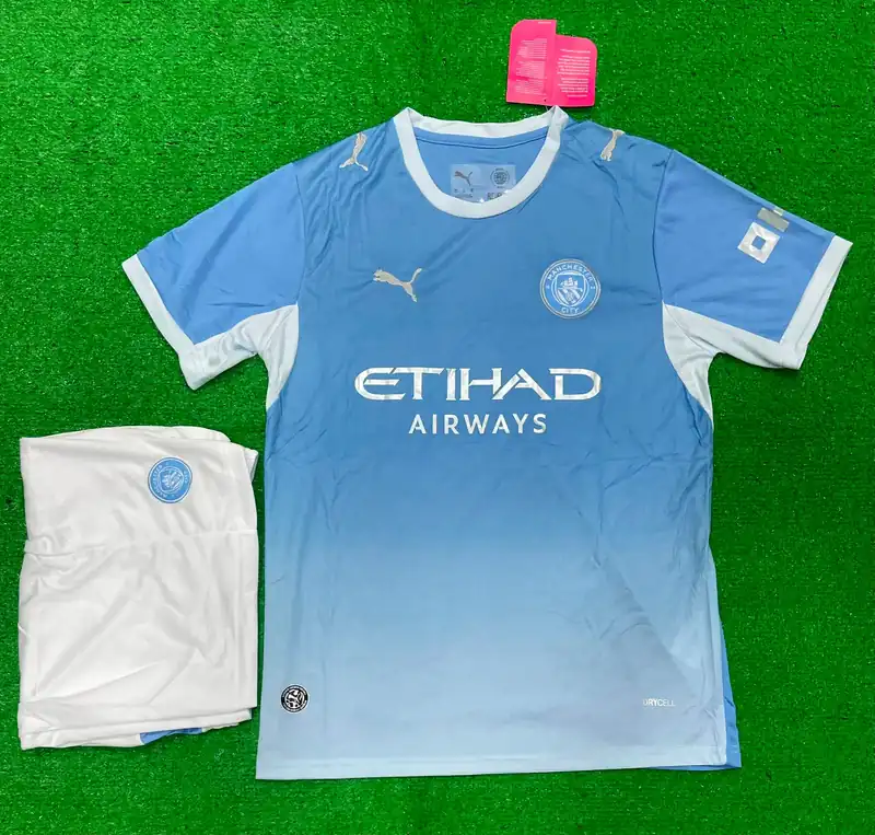 SET MAN CITY HOME 26/27