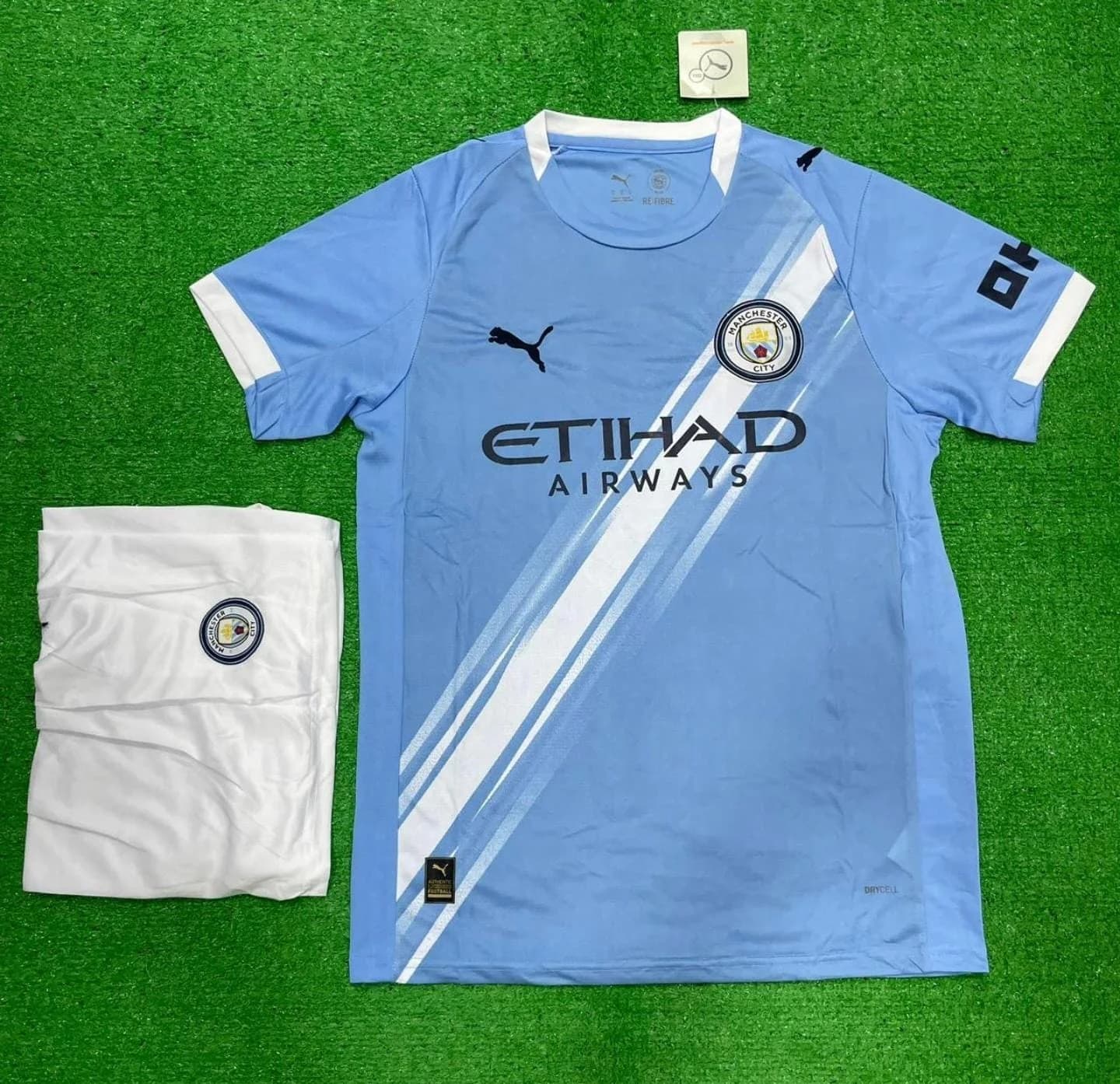 SET MAN CITY HOME 25/26